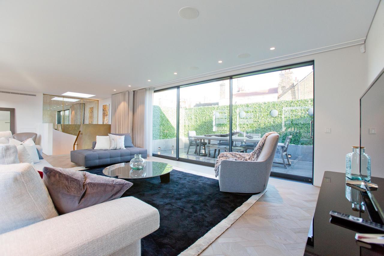 Luxury Royalty Mews Apartment Londra Exterior foto