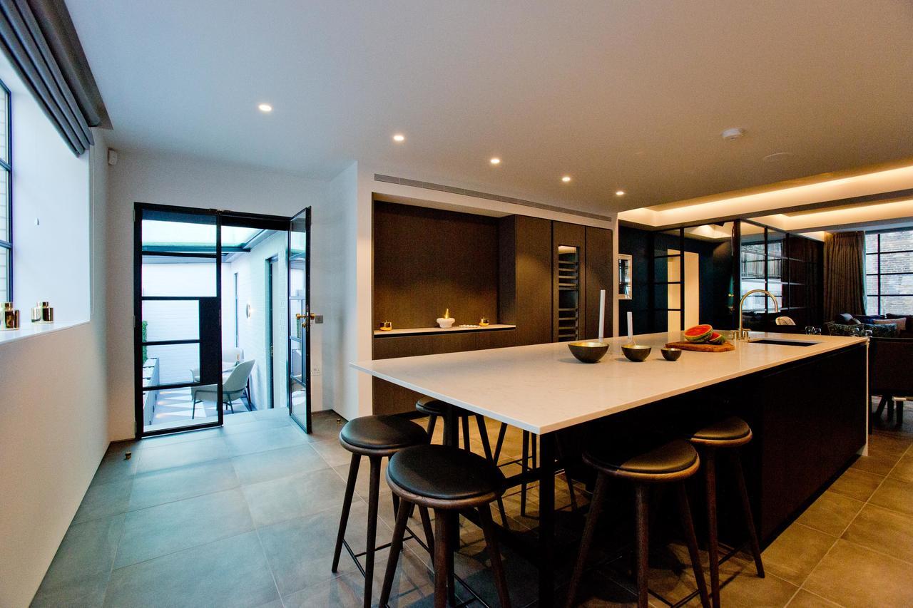 Luxury Royalty Mews Apartment Londra Exterior foto